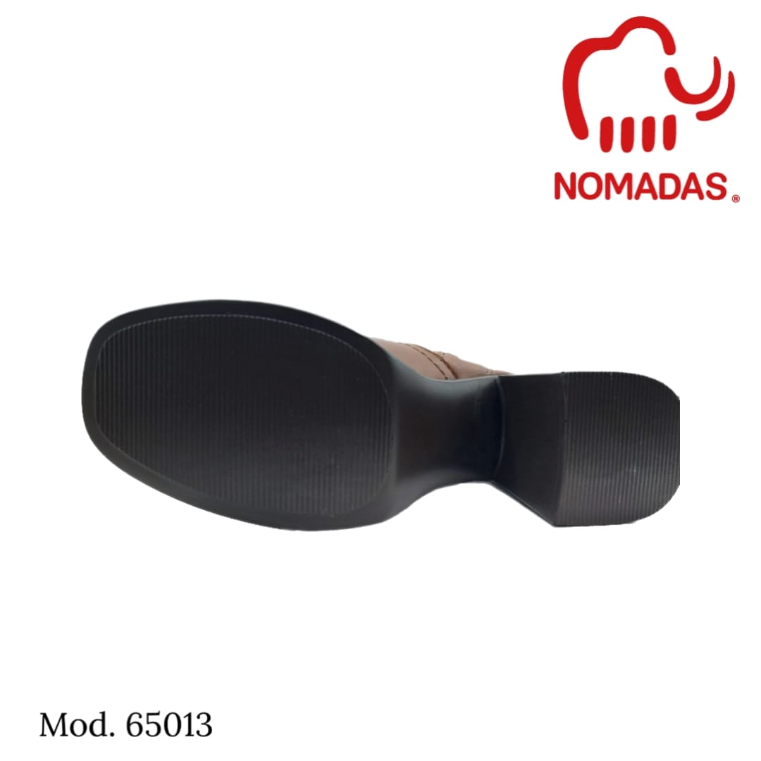 Botín modelo 65001, color negro