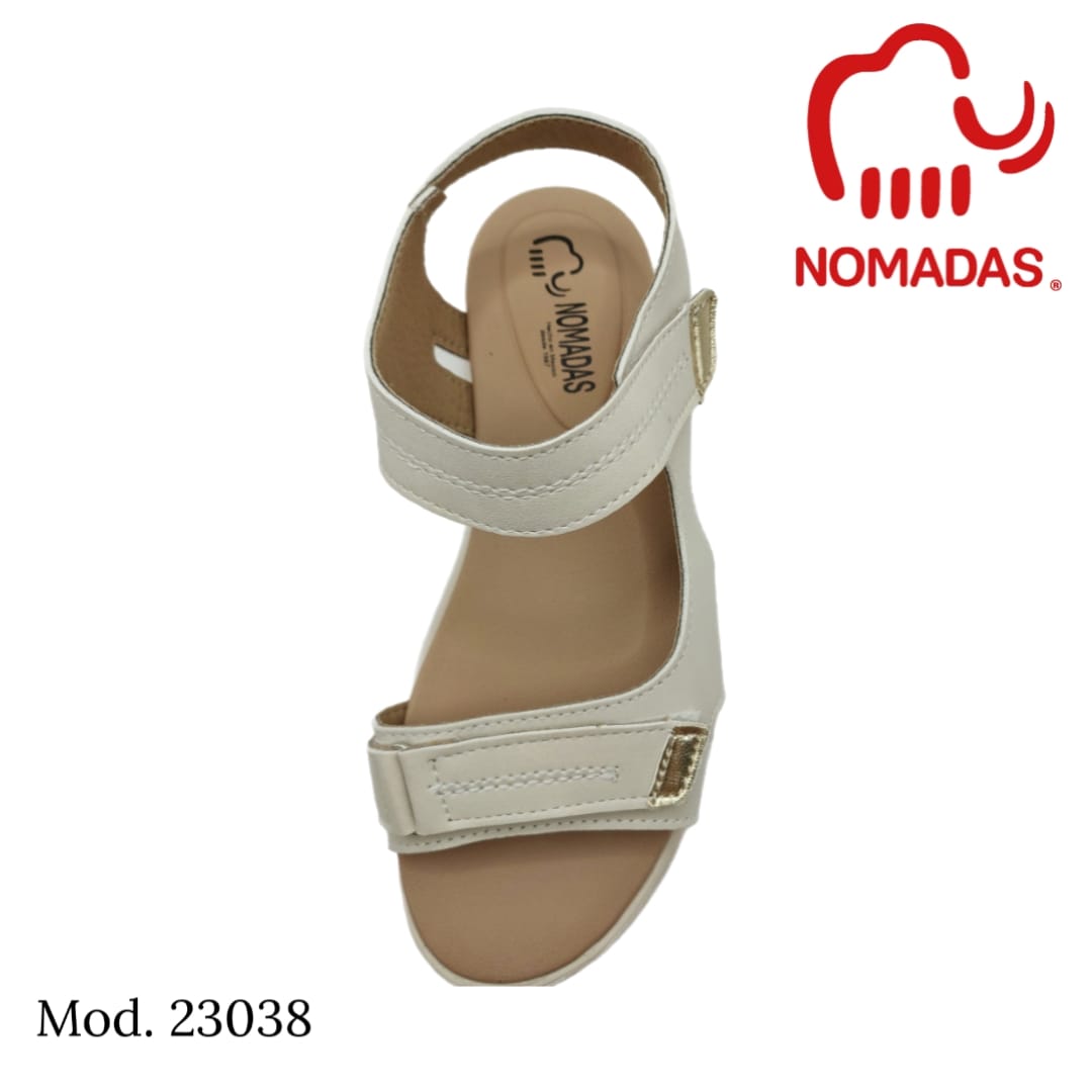 Sandalia modelo 23038 marfil