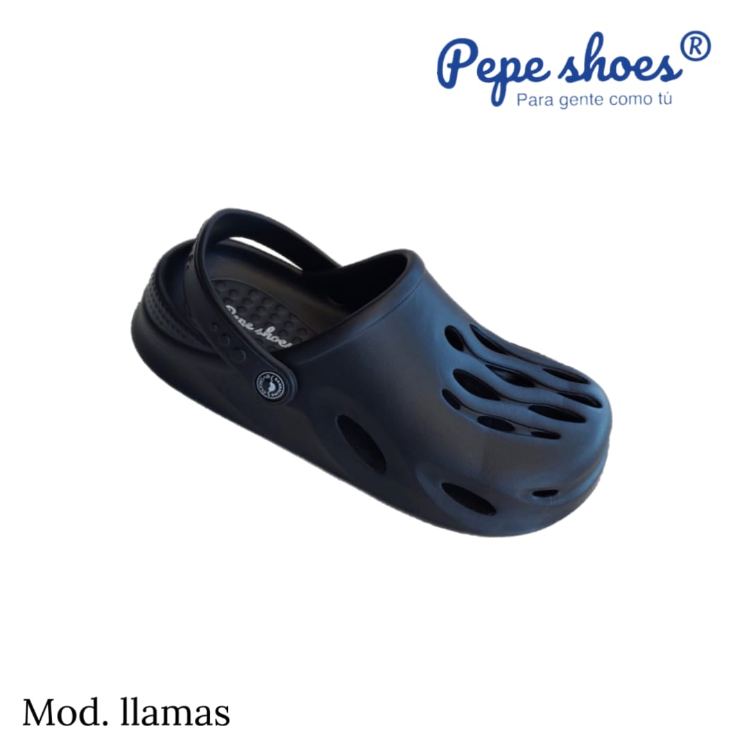 Sandalia modelo llamas negro