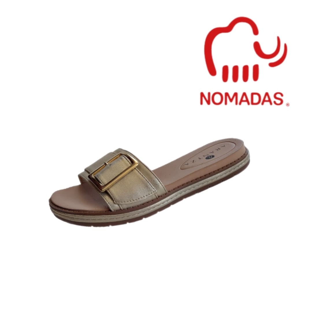 Saldos sandalia dorada con hebilla